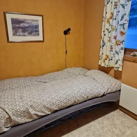 Cozy On A Farm With Parking * Tromsdalen